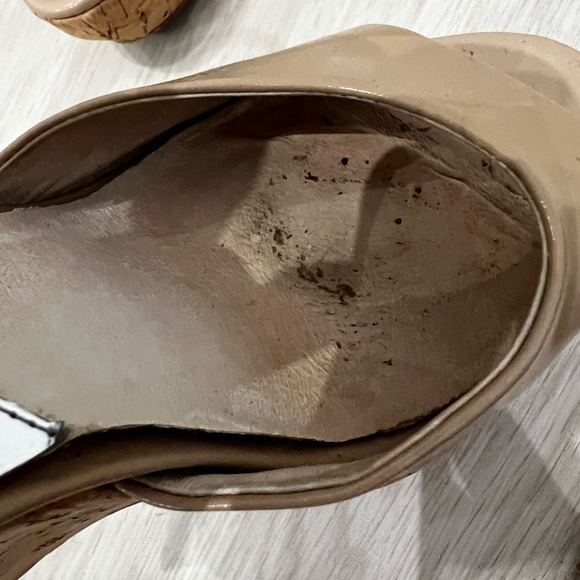 Michael Kors nude platform wedge - Picture 9 of 11